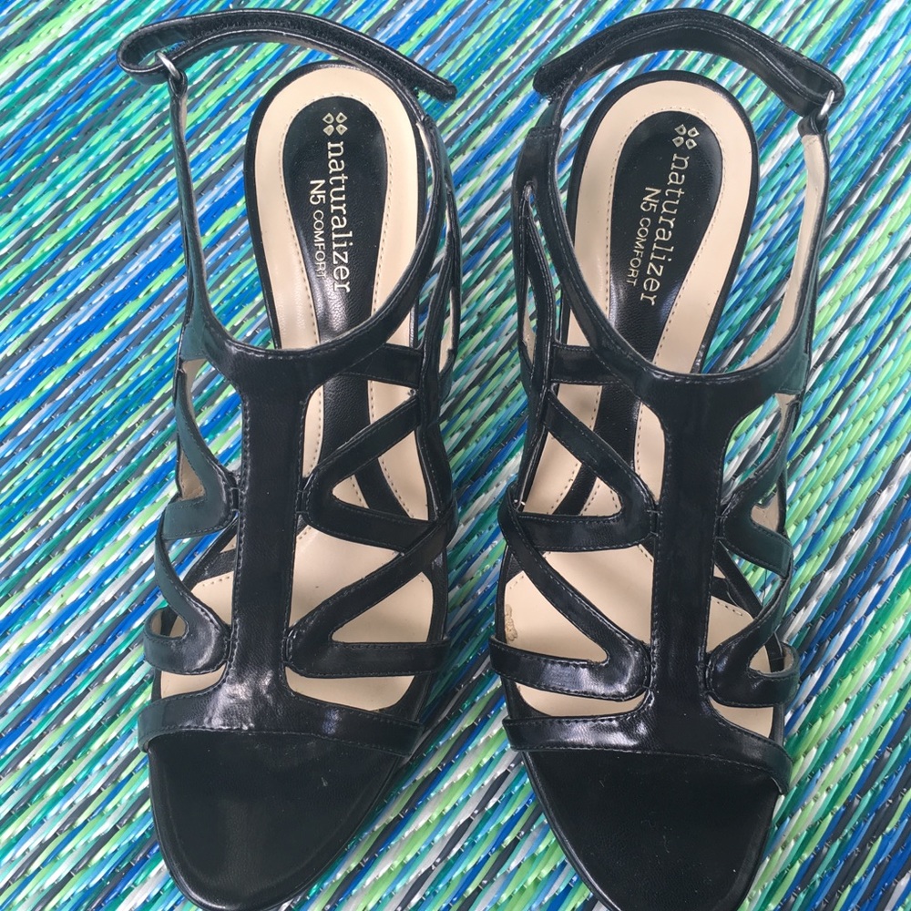 Naturalizer shoes. N5 Comfort. Black. Size 9.